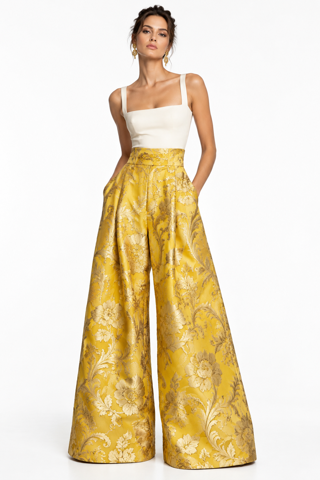 Pantalón Brocado Floral Amarillo con modelo - Cala Stile